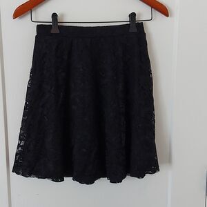 ANGELA Lace Skirt Siz Large